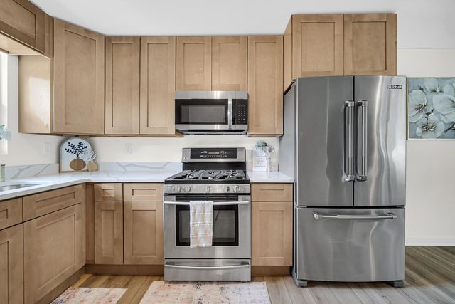 1407 E 36th Avenue, Gary, IN 46409