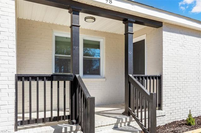98 Nicholson ST, Portsmouth, VA 23702