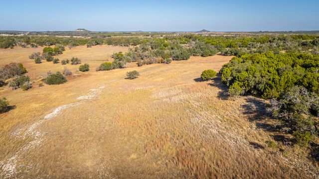 1260 County Road 2001, Lampasas, TX 76550