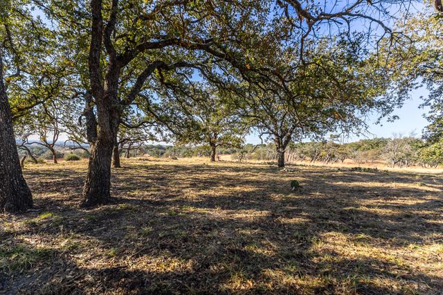 1260 County Road 2001, Lampasas, TX 76550