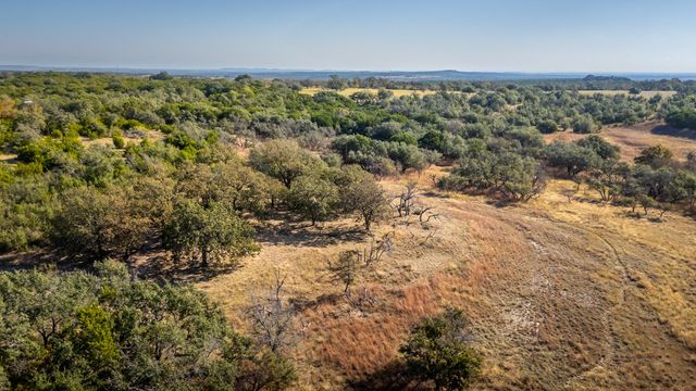 1260 County Road 2001, Lampasas, TX 76550