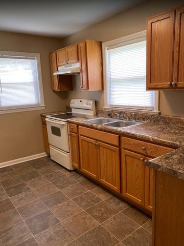 436 Gary Hills Dr, Clarksville, TN 37043