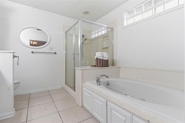 215 Pecanwood Drive, Lake Charles, LA 70605