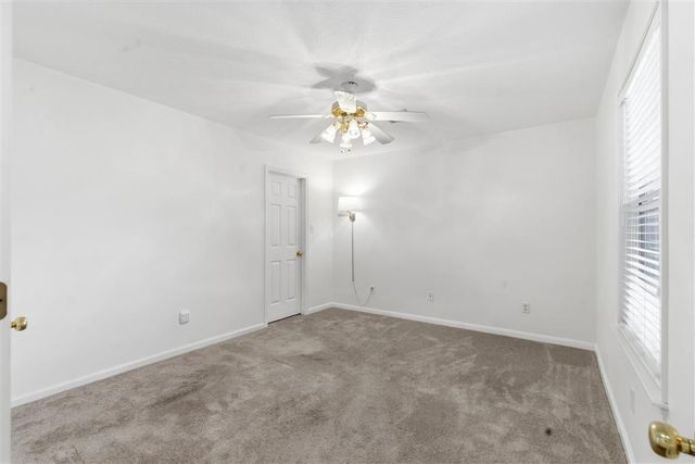 215 Pecanwood Drive, Lake Charles, LA 70605