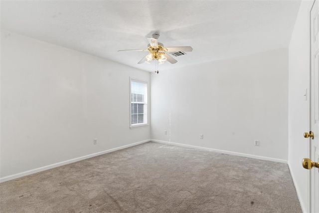 215 Pecanwood Drive, Lake Charles, LA 70605