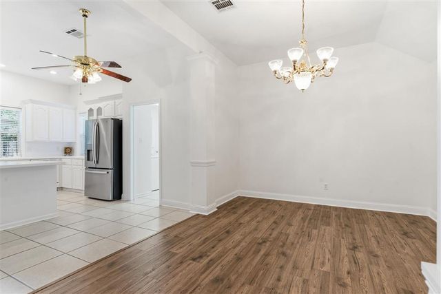 215 Pecanwood Drive, Lake Charles, LA 70605