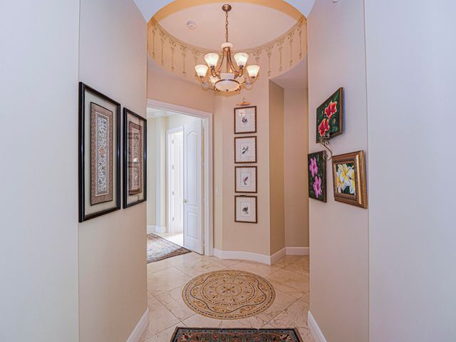 226 SW Palm Cove Drive, Palm City, FL 34990