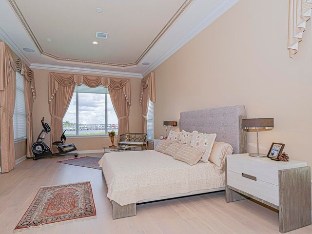 226 SW Palm Cove Drive, Palm City, FL 34990