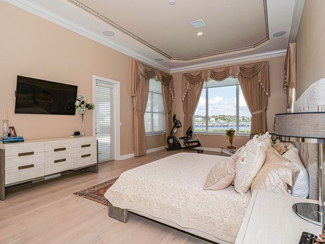 226 SW Palm Cove Drive, Palm City, FL 34990