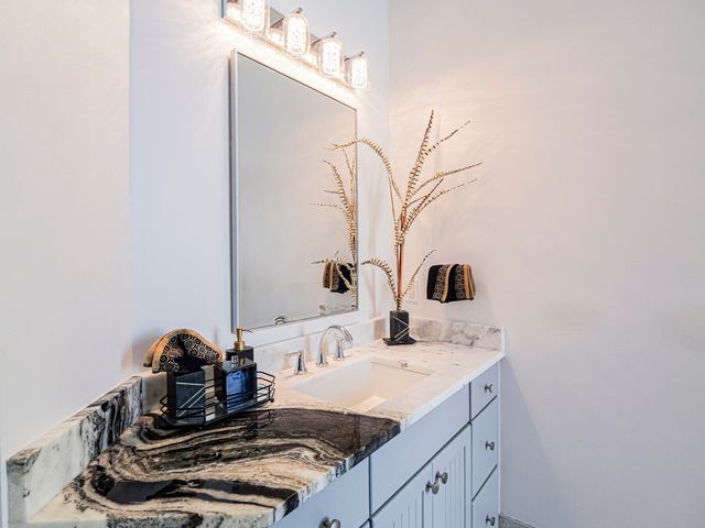 226 SW Palm Cove Drive, Palm City, FL 34990