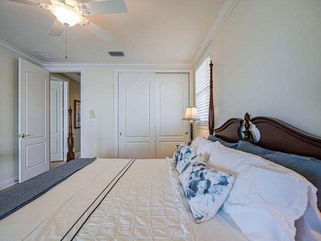 226 SW Palm Cove Drive, Palm City, FL 34990