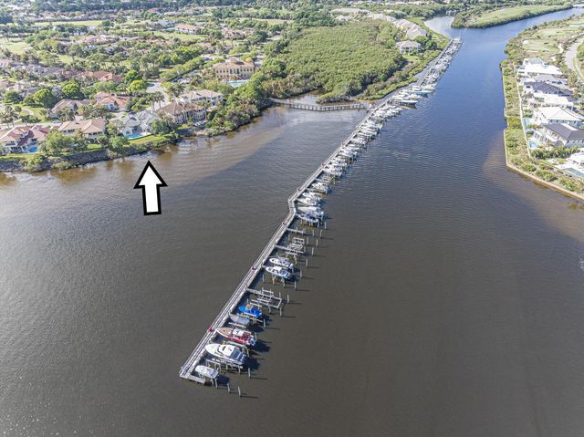 226 SW Palm Cove Drive, Palm City, FL 34990