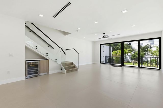 821 SW 1st Street, Fort Lauderdale, FL 33312