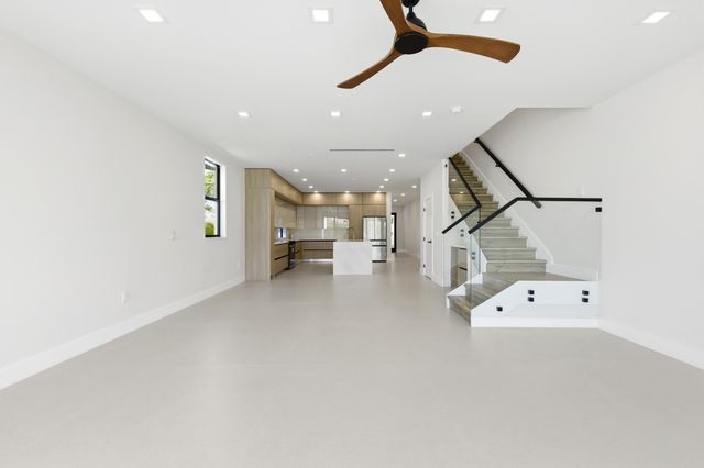 821 SW 1st Street, Fort Lauderdale, FL 33312