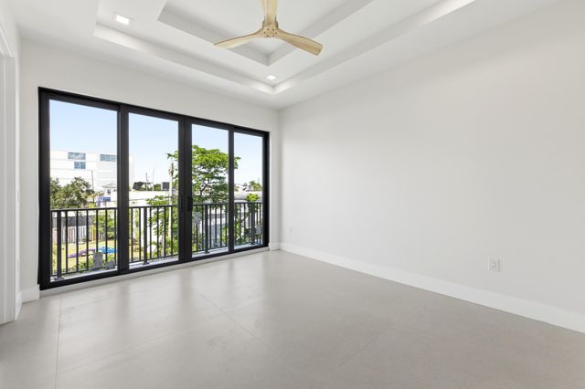 821 SW 1st Street, Fort Lauderdale, FL 33312