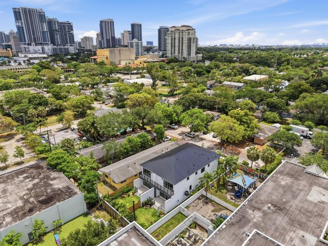 821 SW 1st Street, Fort Lauderdale, FL 33312