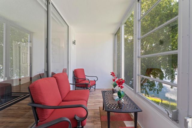 5275 NW 10th Court 305, Plantation, FL 33313