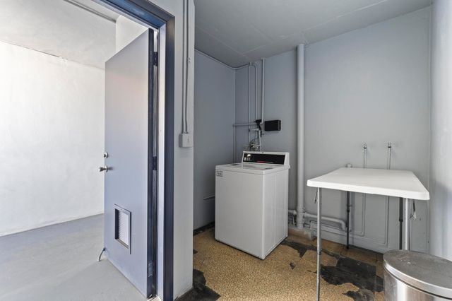 5275 NW 10th Court 305, Plantation, FL 33313