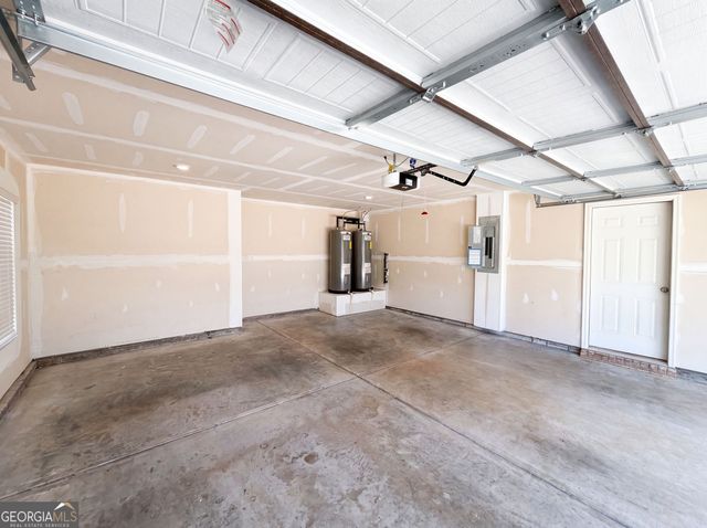 1300 Mills Cove Drive, Covington, GA 30016