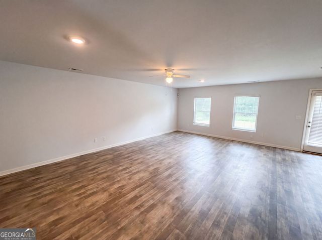 1300 Mills Cove Drive, Covington, GA 30016