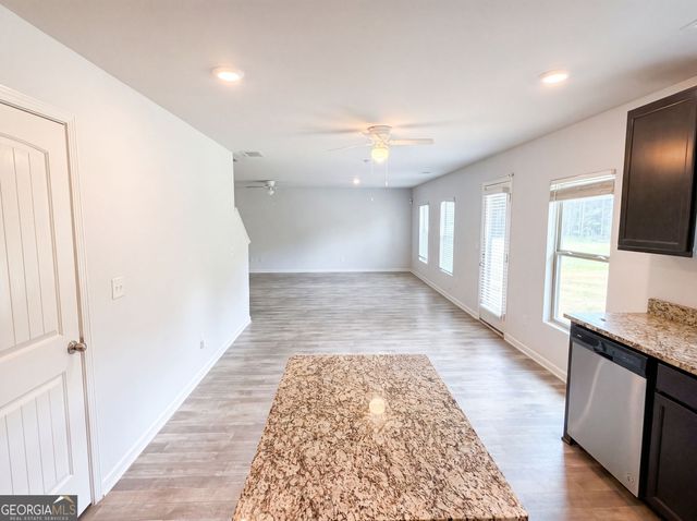 1300 Mills Cove Drive, Covington, GA 30016
