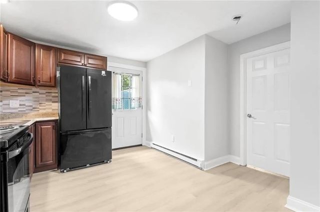 30 Victoria Street, Providence, RI 02909