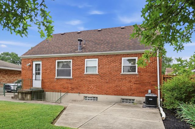 9374 Silva Drive, Colerain Twp, OH 45251