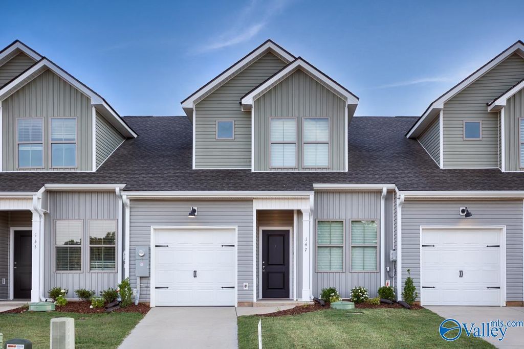 147 Wolfe Lane, Huntsville, AL 35811