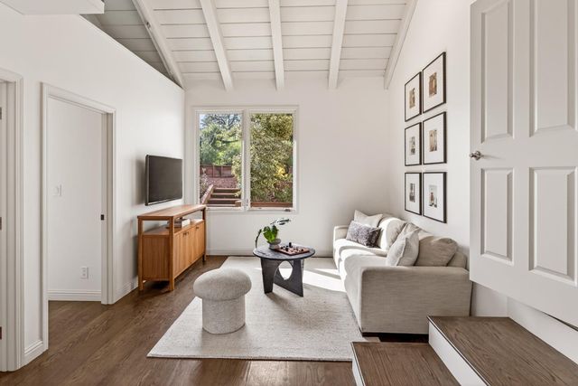 12911 Atherton Court, Los Altos Hills, CA 94022