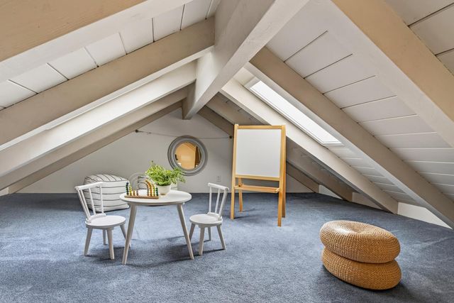 12911 Atherton Court, Los Altos Hills, CA 94022