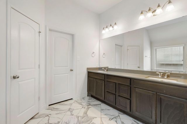4108 Ashwood Hollow Lane, Spring, TX 77386