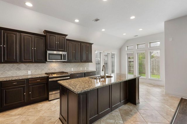 4108 Ashwood Hollow Lane, Spring, TX 77386