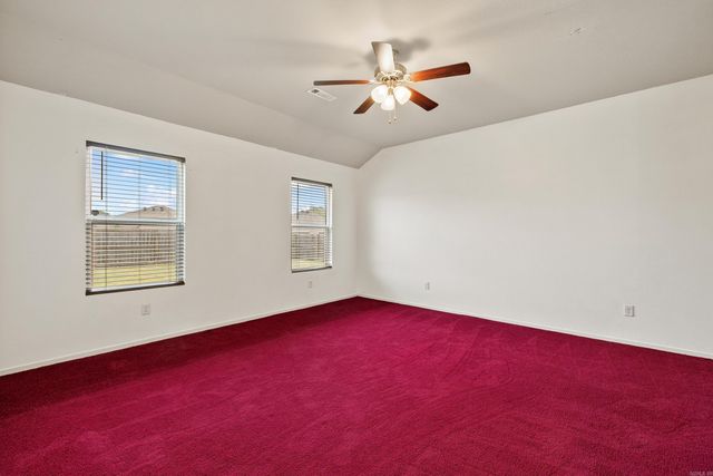 4448 Olympic Dr, Benton, AR 72019