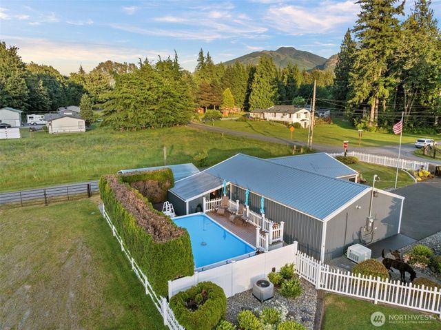 32993 Hamilton Cemetery Road, Sedro Woolley, WA 98284