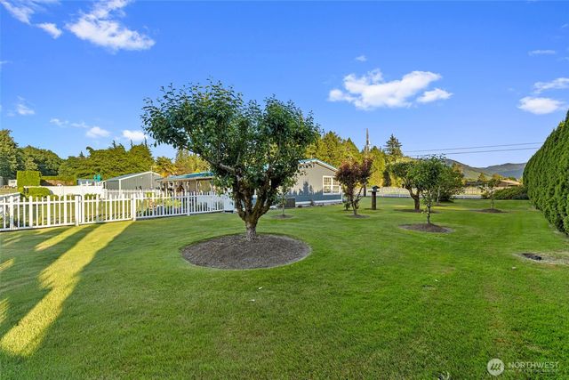 32993 Hamilton Cemetery Road, Sedro Woolley, WA 98284