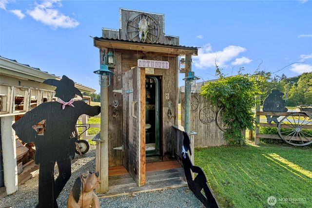 32993 Hamilton Cemetery Road, Sedro Woolley, WA 98284