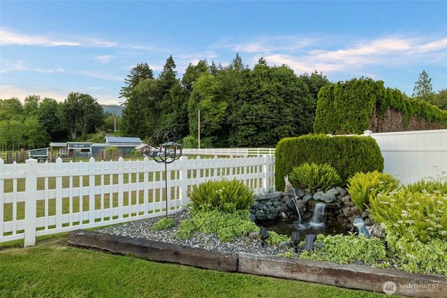 32993 Hamilton Cemetery Road, Sedro Woolley, WA 98284