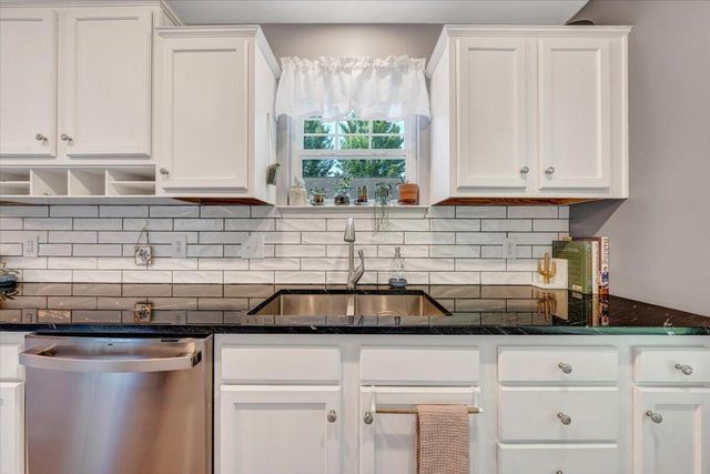 3310 Belle AVE NE, Roanoke, VA 24012