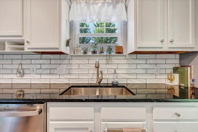 3310 Belle AVE NE, Roanoke, VA 24012