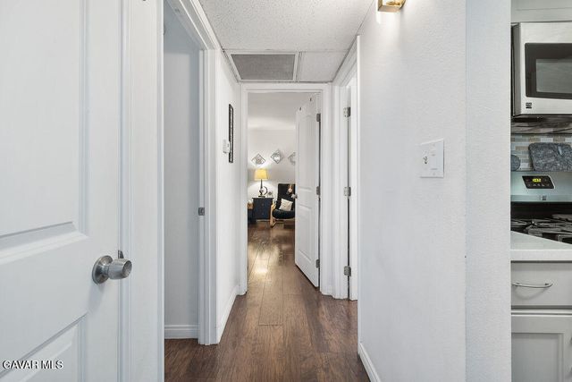 8601 International Unit 265, Canoga Park, CA 91304