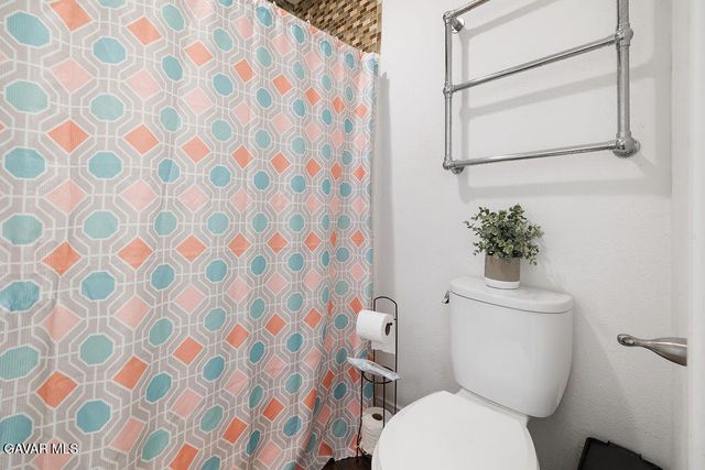 8601 International Unit 265, Canoga Park, CA 91304