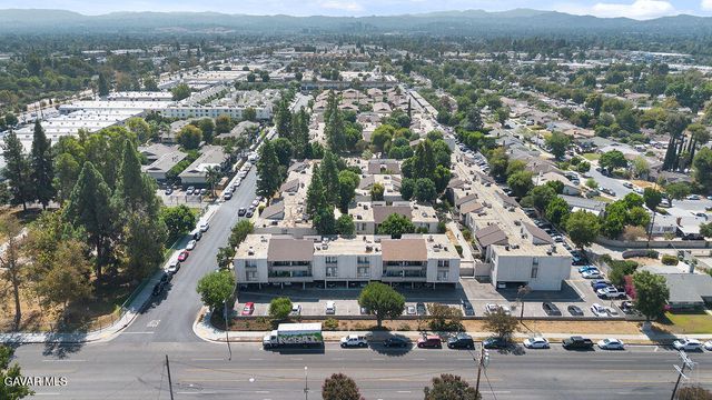 8601 International Unit 265, Canoga Park, CA 91304