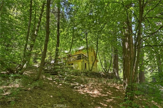 714 Blue Jay Canyon Road, Lake Arrowhead, CA 92317