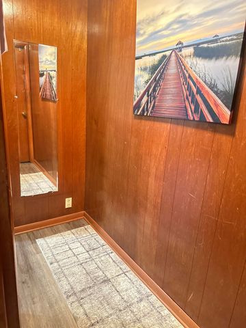 617 E Broadway Street, Monett, MO 65708