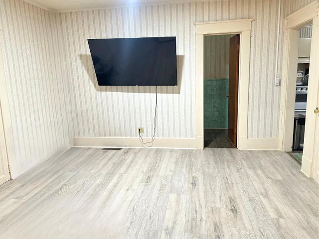 617 E Broadway Street, Monett, MO 65708