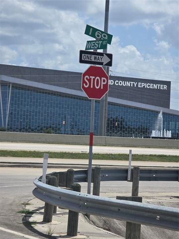 2716 West Street, Rosenberg, TX 77471