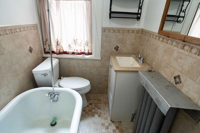 3637 SPRING GARDEN ST, Philadelphia, PA 19104