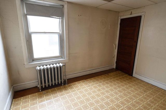 3637 SPRING GARDEN ST, Philadelphia, PA 19104
