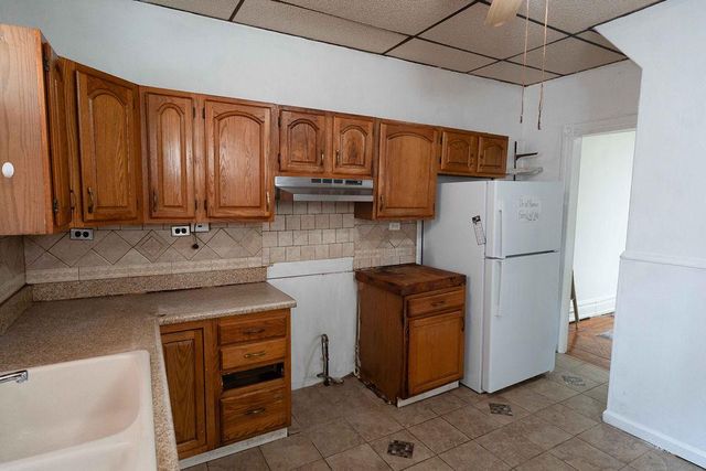 3637 SPRING GARDEN ST, Philadelphia, PA 19104