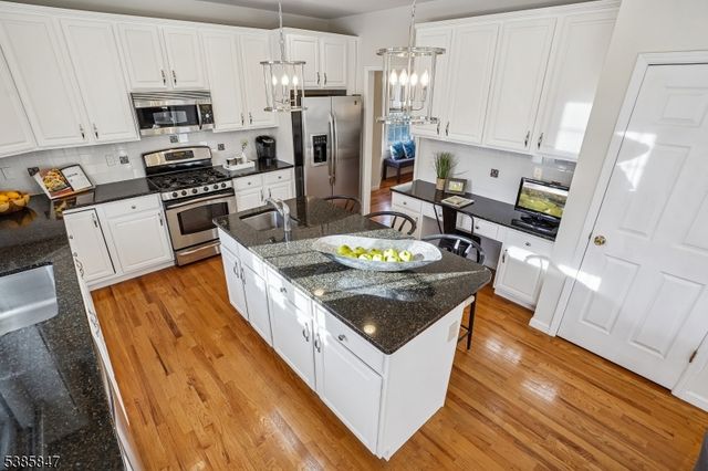 40 Harvard Ave, Maplewood Twp., NJ 07040